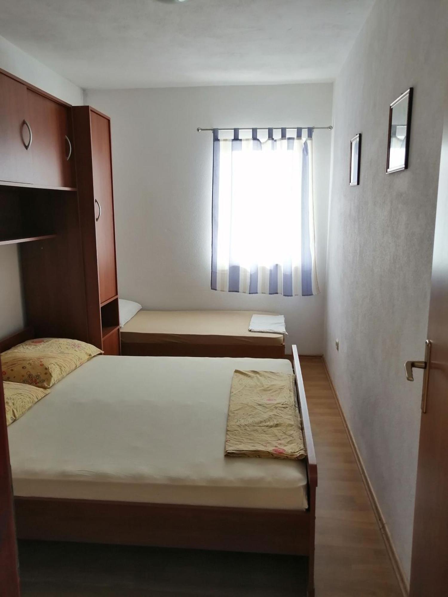 Apartment Slaven Vinišće Екстериор снимка