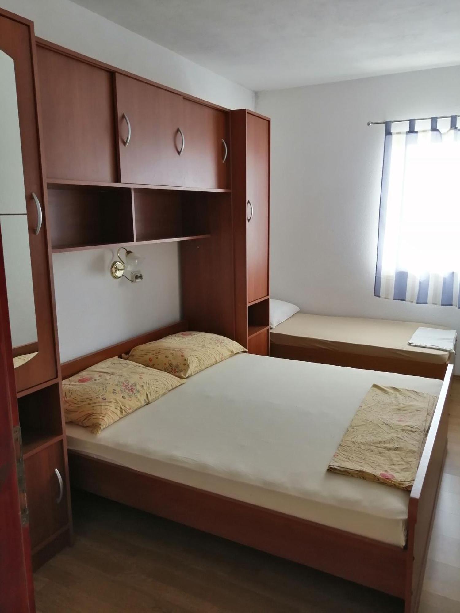 Apartment Slaven Vinišće Екстериор снимка