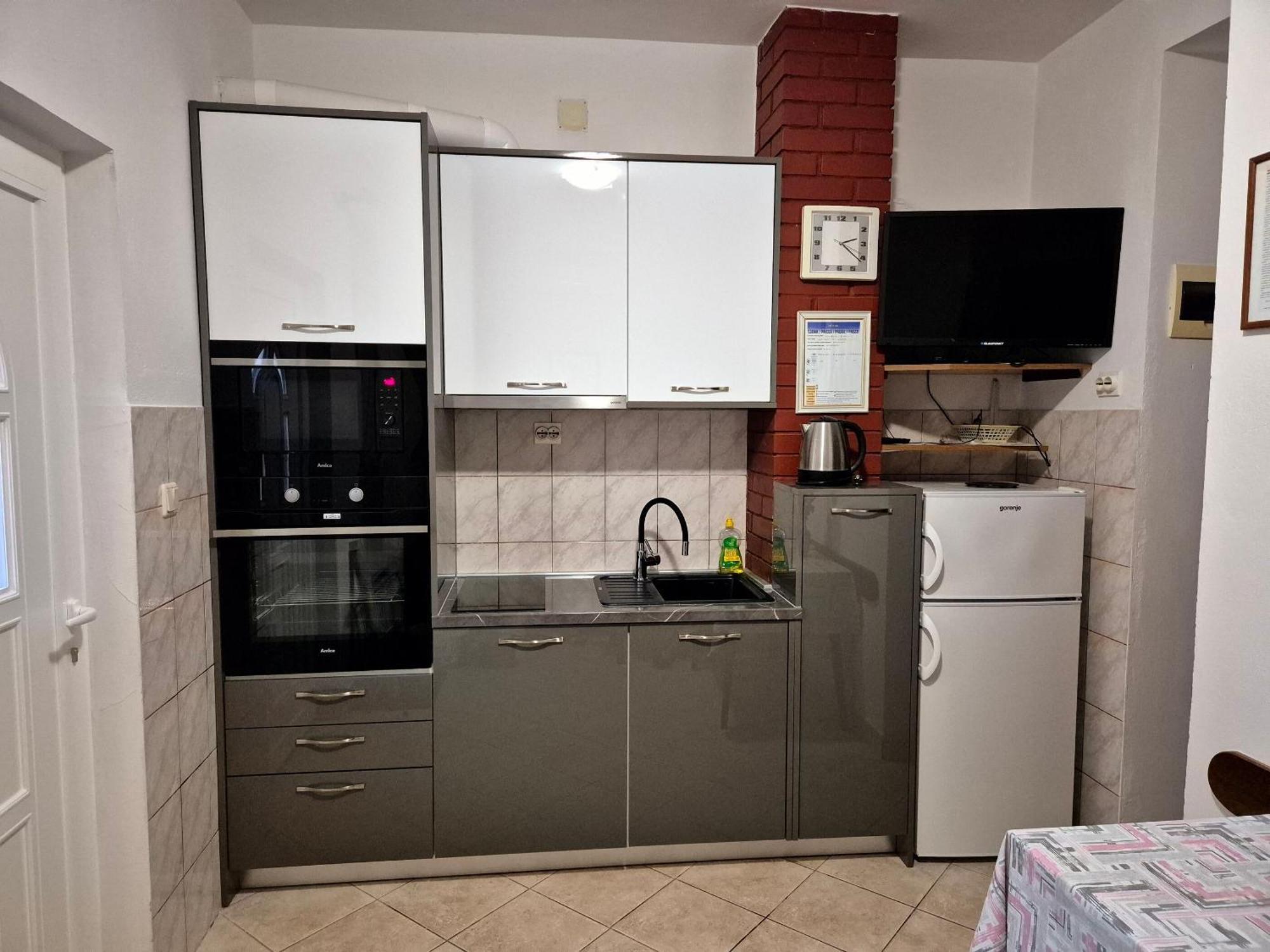 Apartment Slaven Vinišće Екстериор снимка